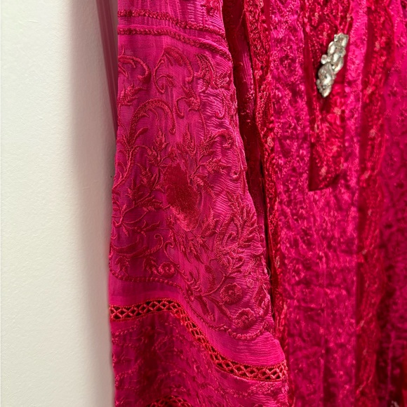 Agha Noor Fuschia Silk and Chiffon Women’s Tunic Top - Picture 4 of 12